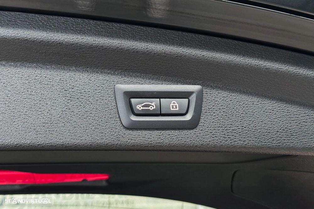 BMW X2 xDrive25e M Sport - 52