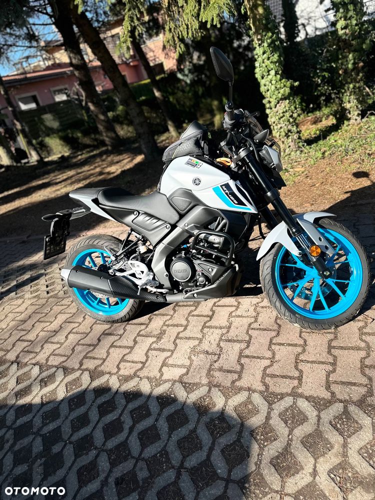 Yamaha MT - 2