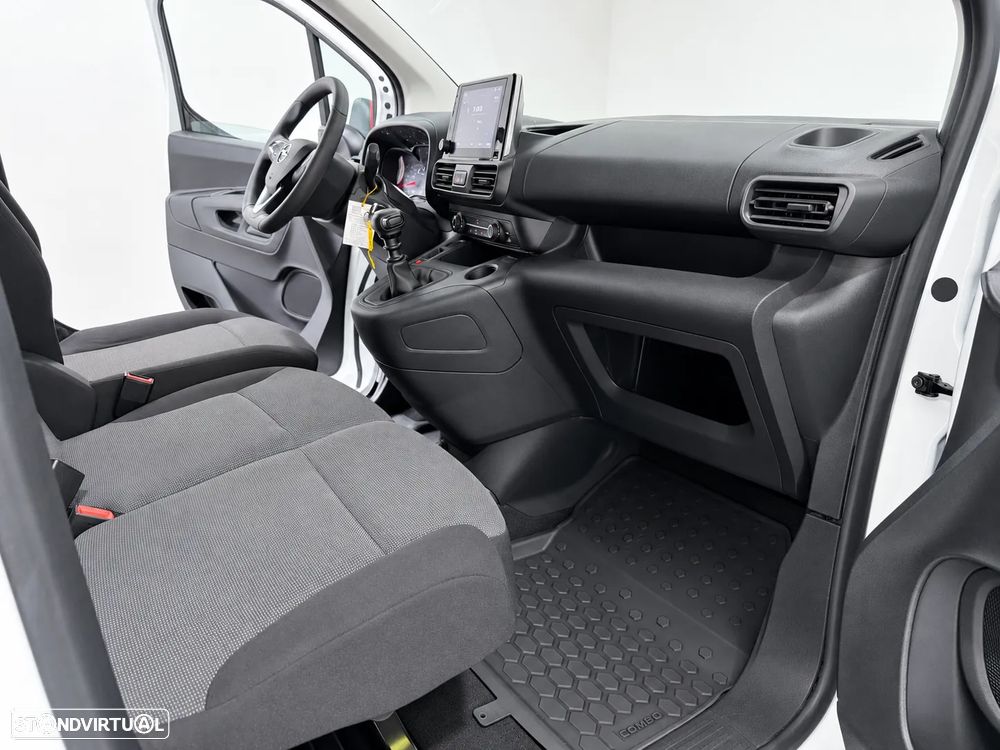 Opel COMBO 1.5 CDTI L1H1 102 CV - 3 LUGARES - IVA DEDUTIVEL - 40