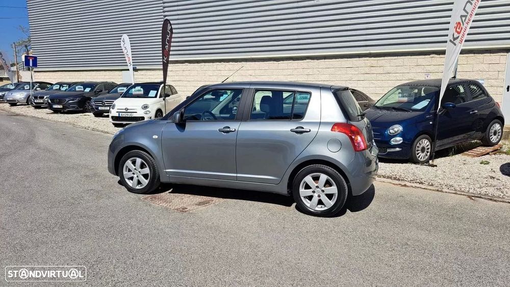 Suzuki Swift 1.3 DDiS GL - 21