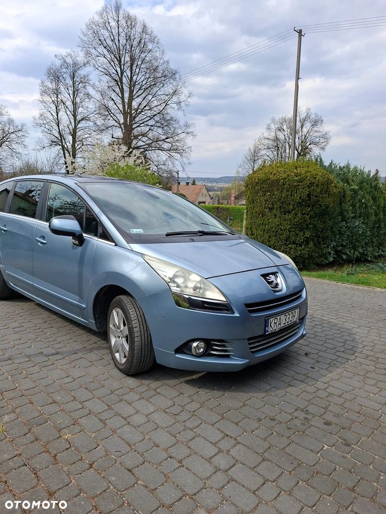 Peugeot 5008 - 9
