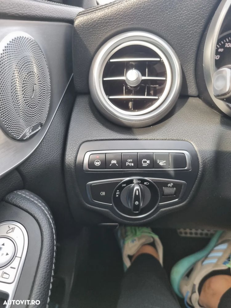 Mercedes-Benz C - 19