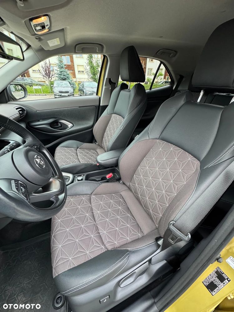 Toyota Yaris Cross Hybrid 1.5 Executive 4x4 - 14