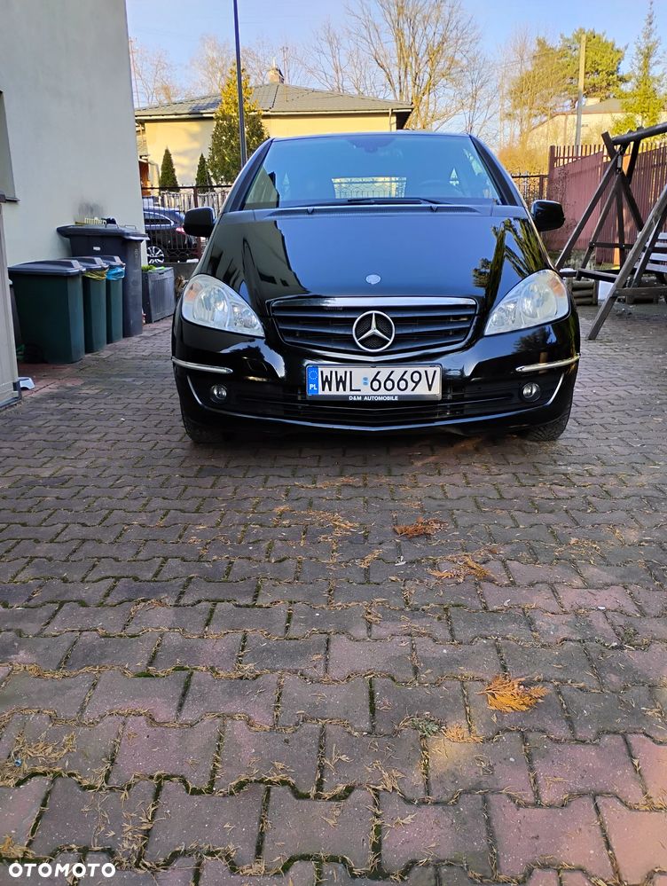 Mercedes-Benz Klasa A 180 BlueEFFICIENCY Avantgarde - 2