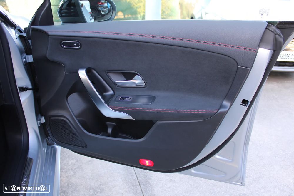 Mercedes-Benz CLA 200 7G-DCT AMG Line Advanced Plus - 54