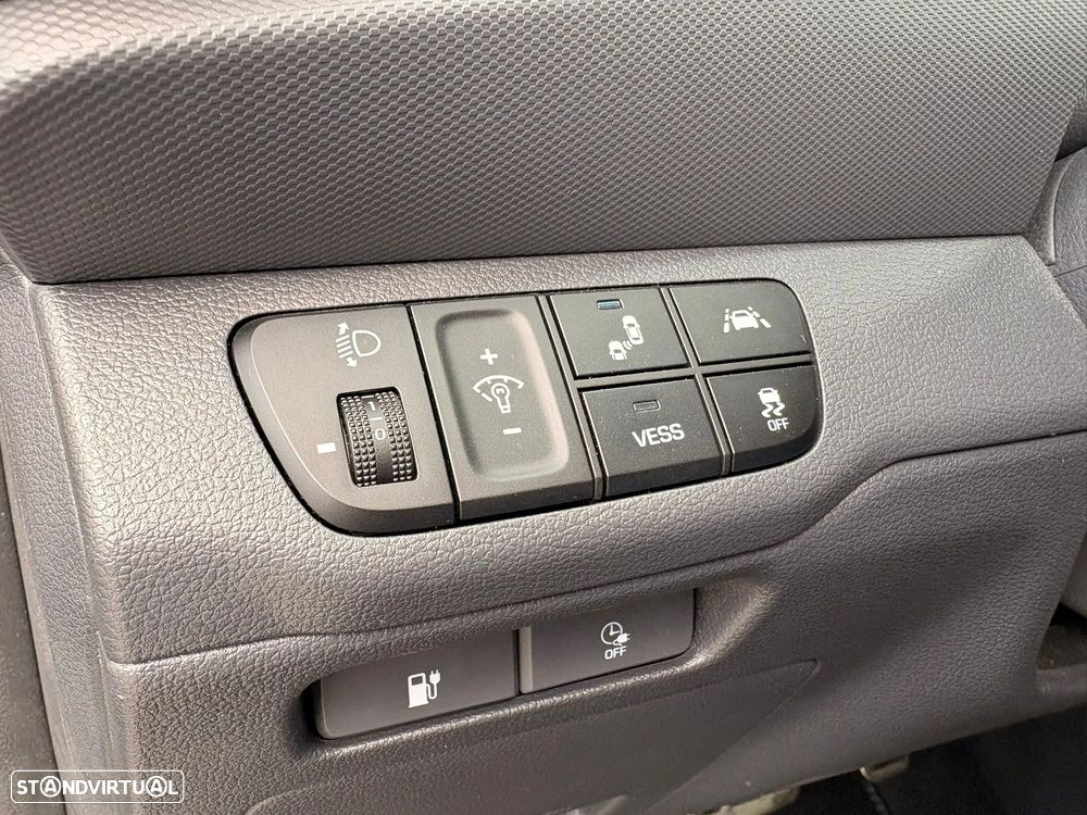 Hyundai Ioniq Premium - 24