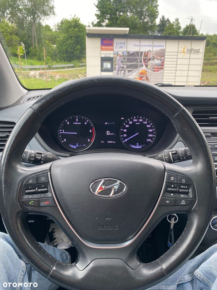 Hyundai i20 - 9