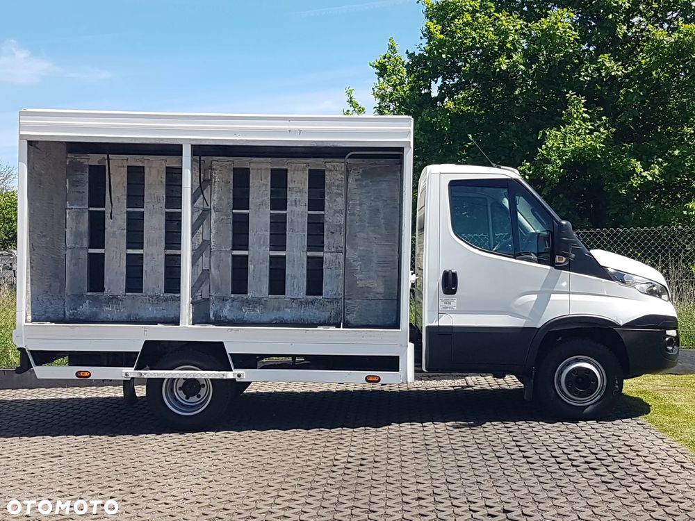 Iveco 70C18 KONTENER ROLETY BOK DO TRANSPORTU WODY 3,23x2,21x1,86 KLIMA DMC 7000KG RAMA PODWOZIE - 17
