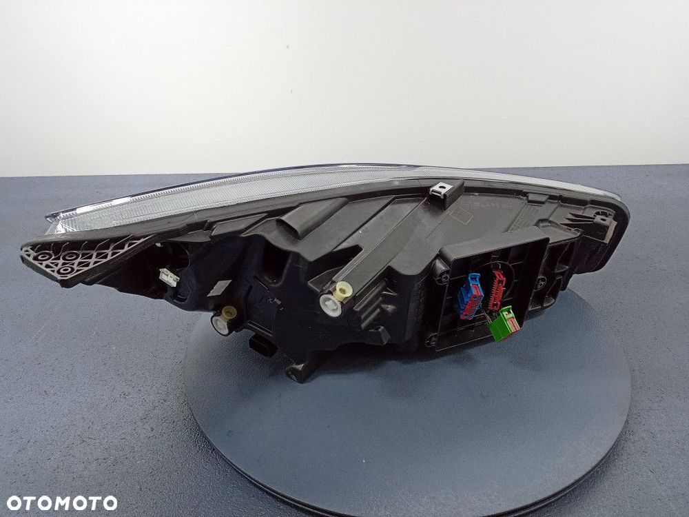 FOCUS MK4 LIFT REFLEKTOR LEWY LED EU NX7B13E017AG - 2