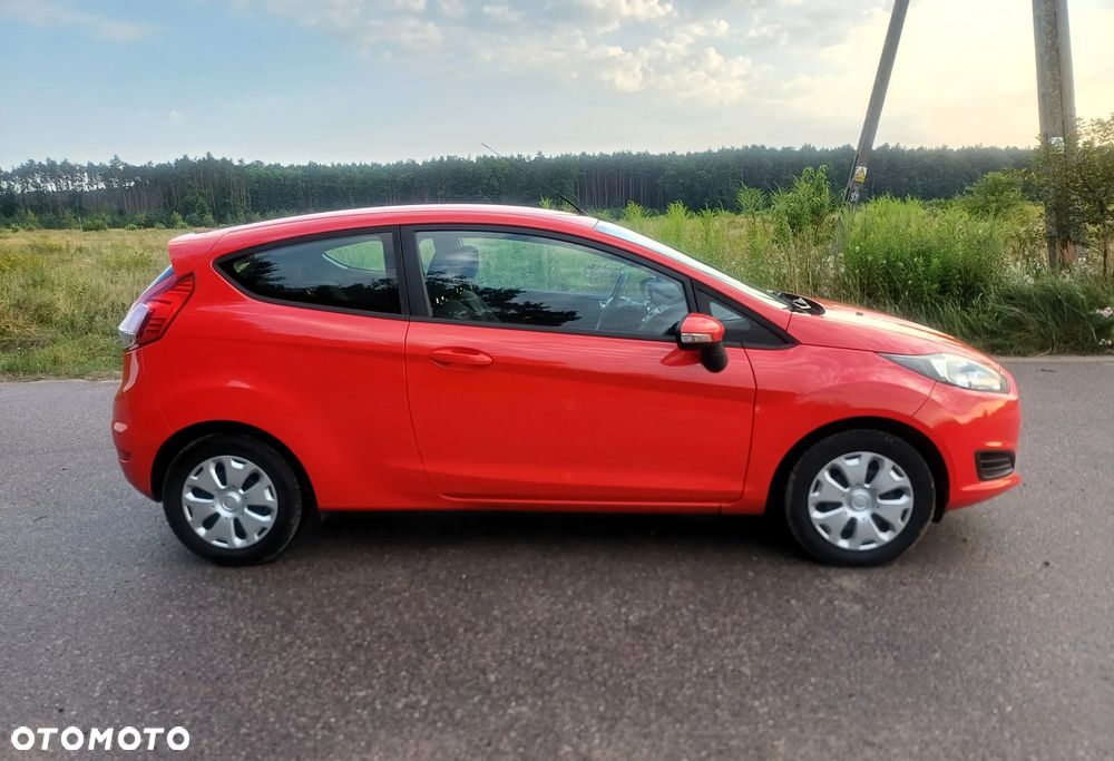 Ford Fiesta 1.6 TDCi Individual - 6