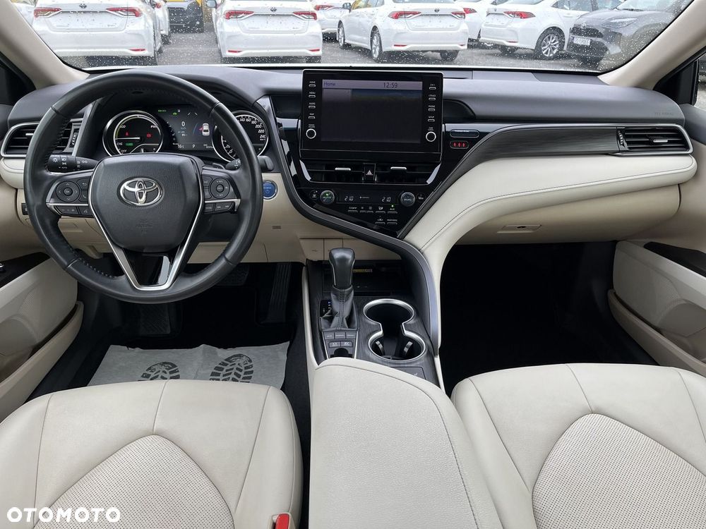 Toyota Camry 2.5 Hybrid Executive CVT - 5