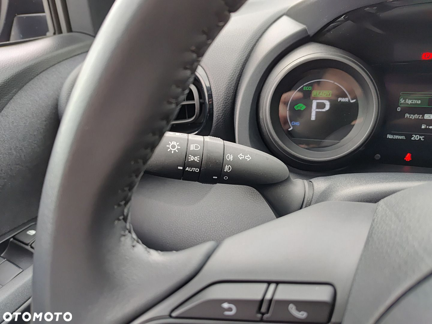 Toyota Yaris Cross - 20