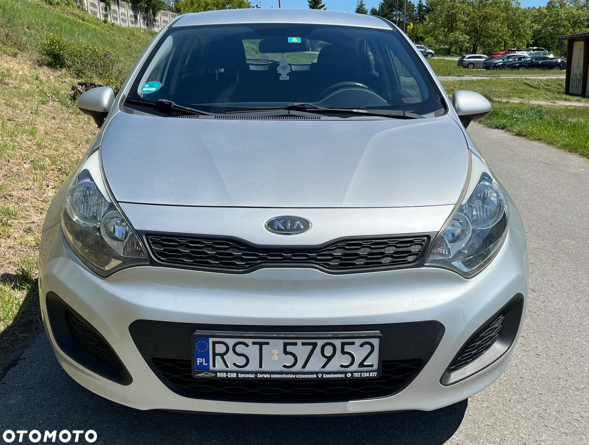 Kia Rio - 12