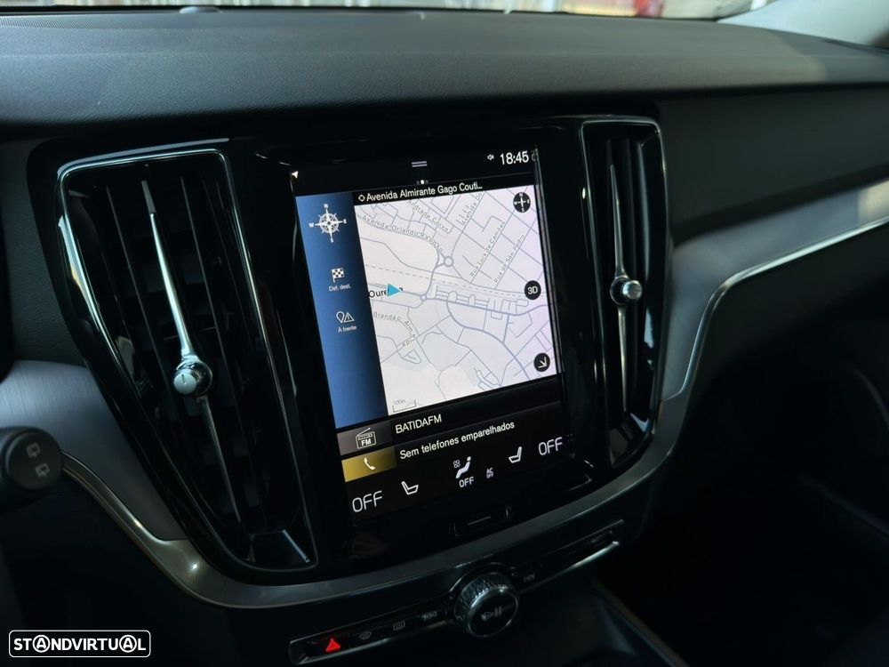 Volvo V60 2.0 D3 Momentum - 22