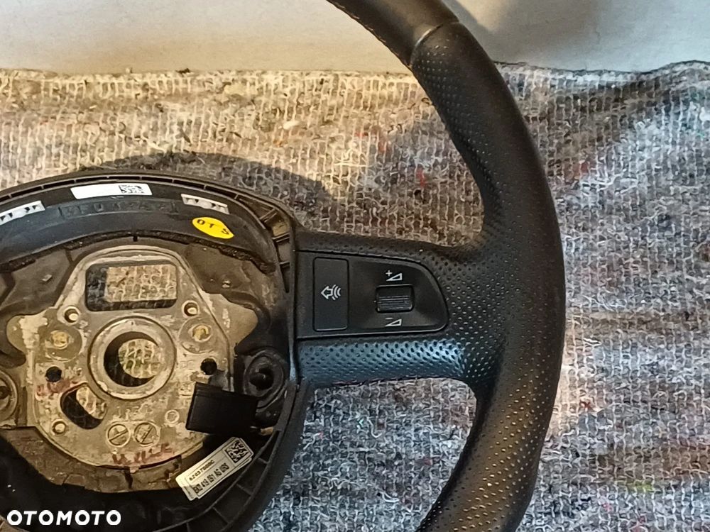 NR 588 Kierownica multifunkcja Audi A6 C6 S-line 8K0419091AG - 6