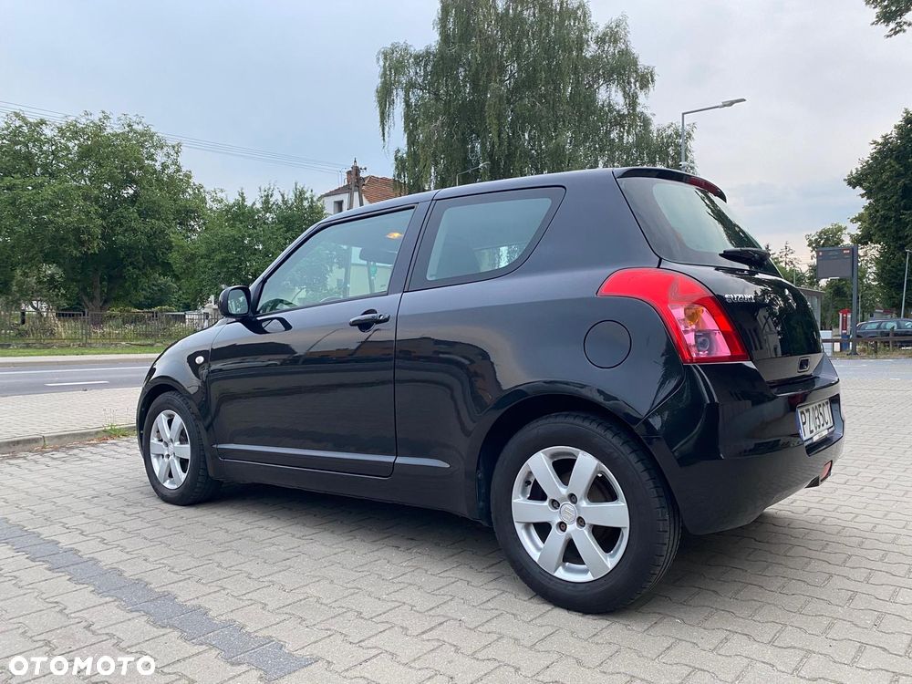 Suzuki Swift - 8