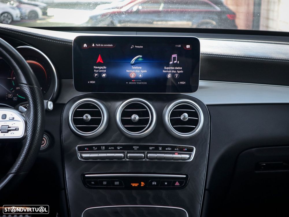 Mercedes-Benz GLC 300 de Coupe 4Matic 9G-TRONIC AMG Line - 36