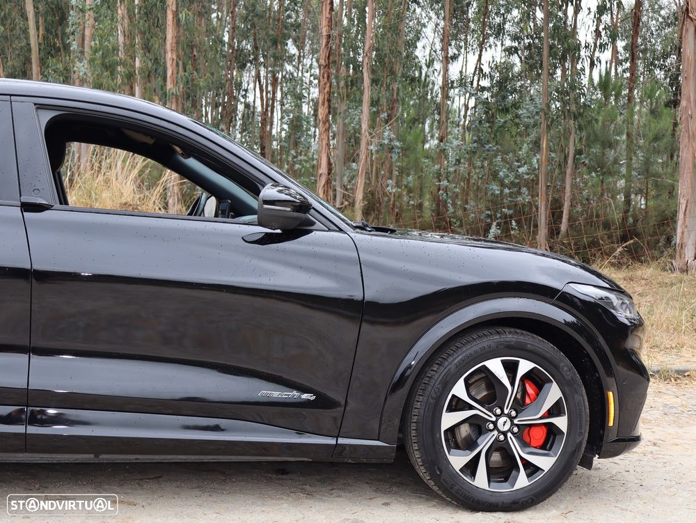 Ford Mustang Mach-E AWD PREMIUM - 6