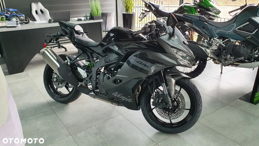 Kawasaki Ninja - 7