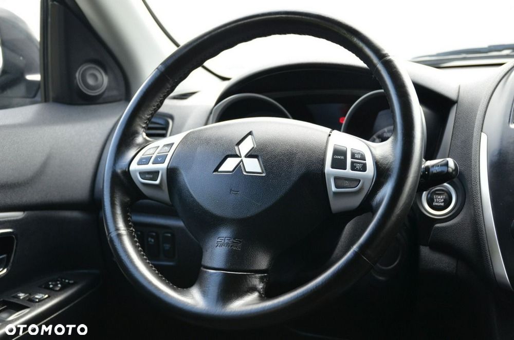 Mitsubishi ASX - 30