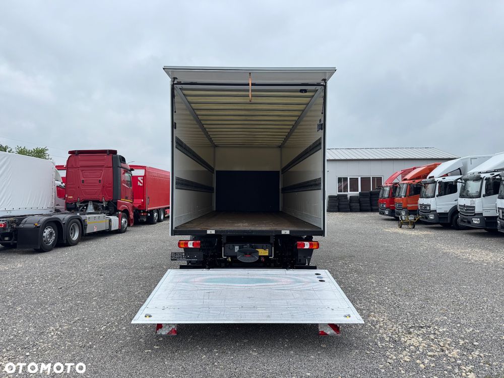 Mercedes-Benz ATEGO - 12