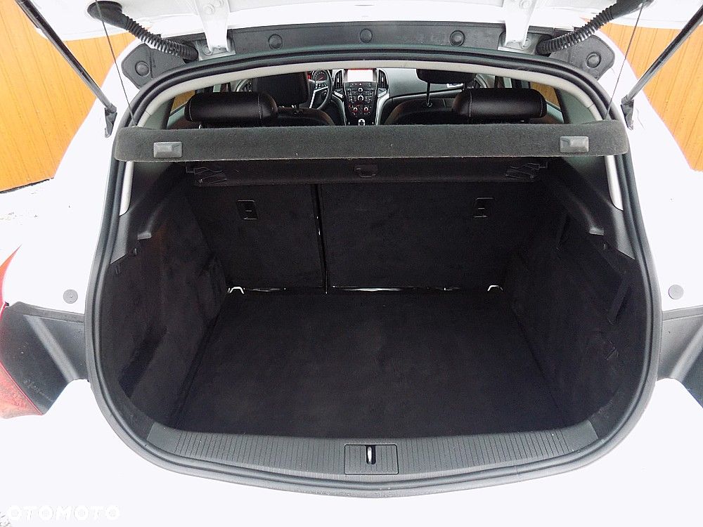 Opel Astra 1.4 Turbo Selection - 18