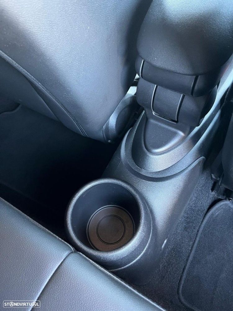 MINI 5 Portas One Classic Auto - 21