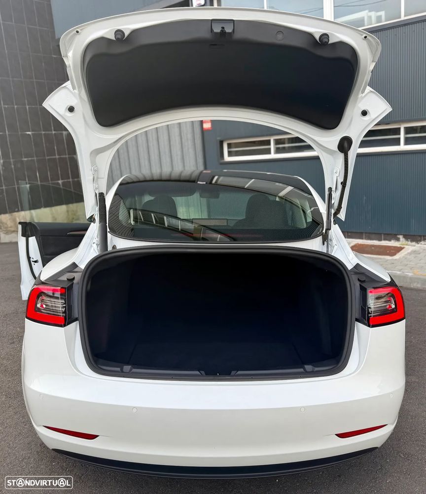 Tesla Model 3 Standard Range Plus RWD - 18