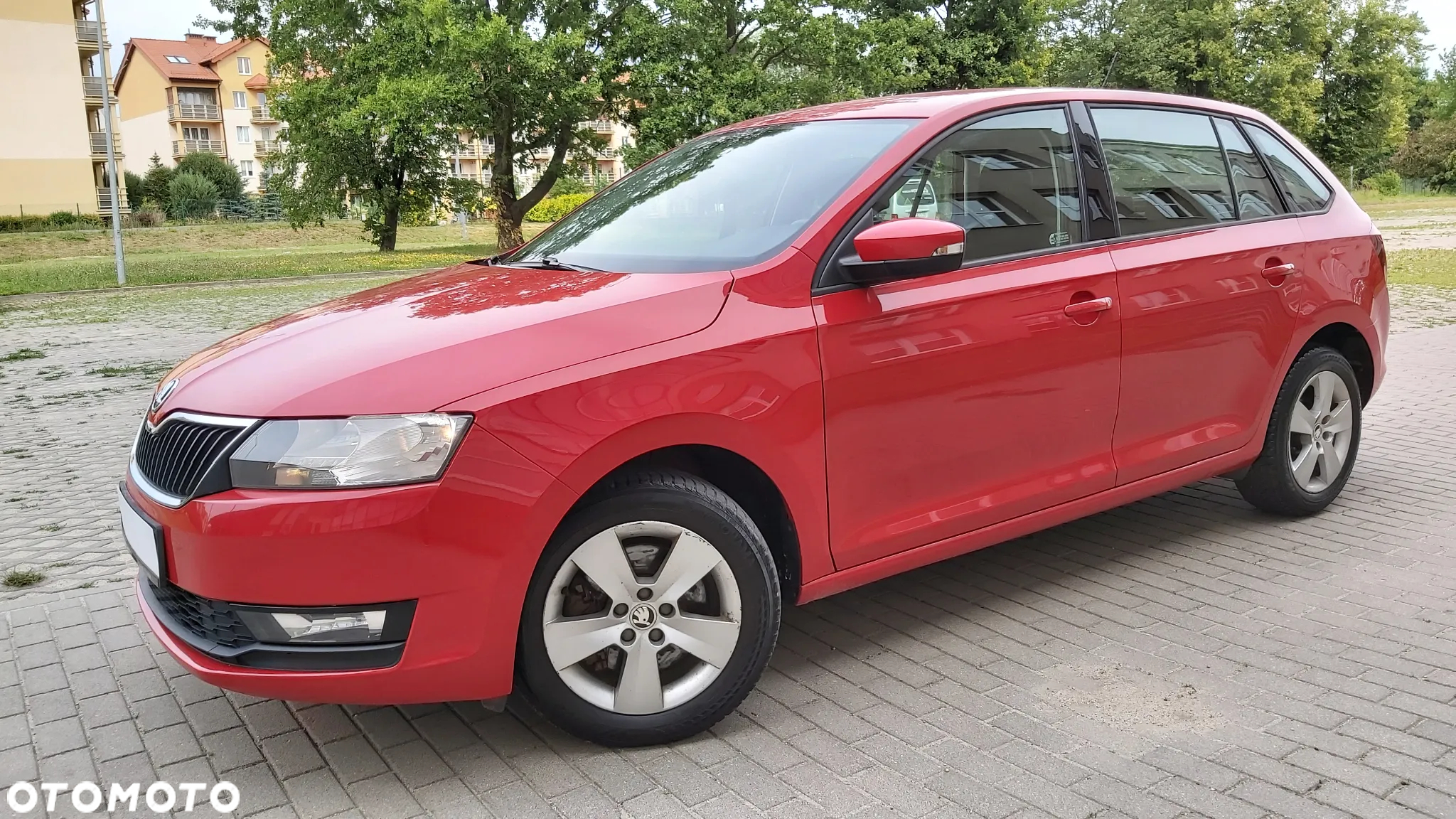 Skoda RAPID Spb 1.0 TSI Active - 2