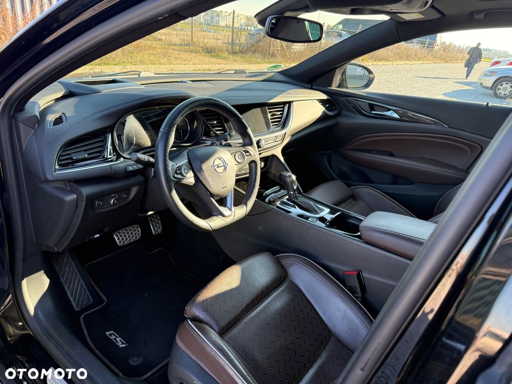 Opel Insignia 2.0 BiTrb D 4x4 Automatik Exclusive - 13