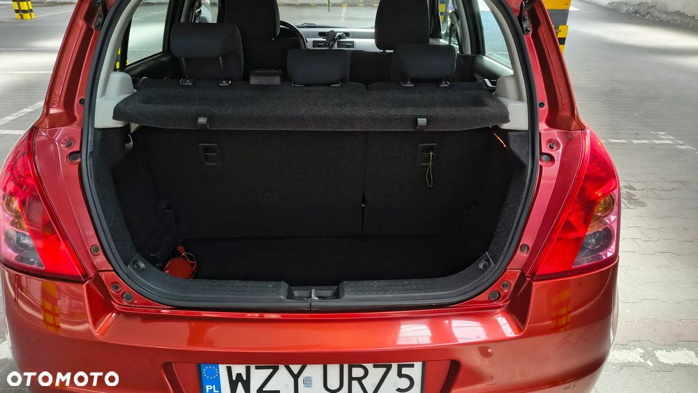Suzuki Swift 1.3 GLX / Comfort - 8