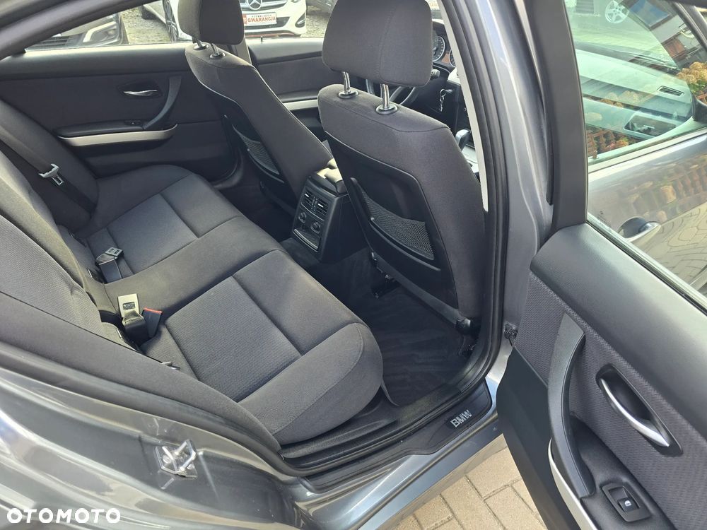 BMW Seria 3 - 10