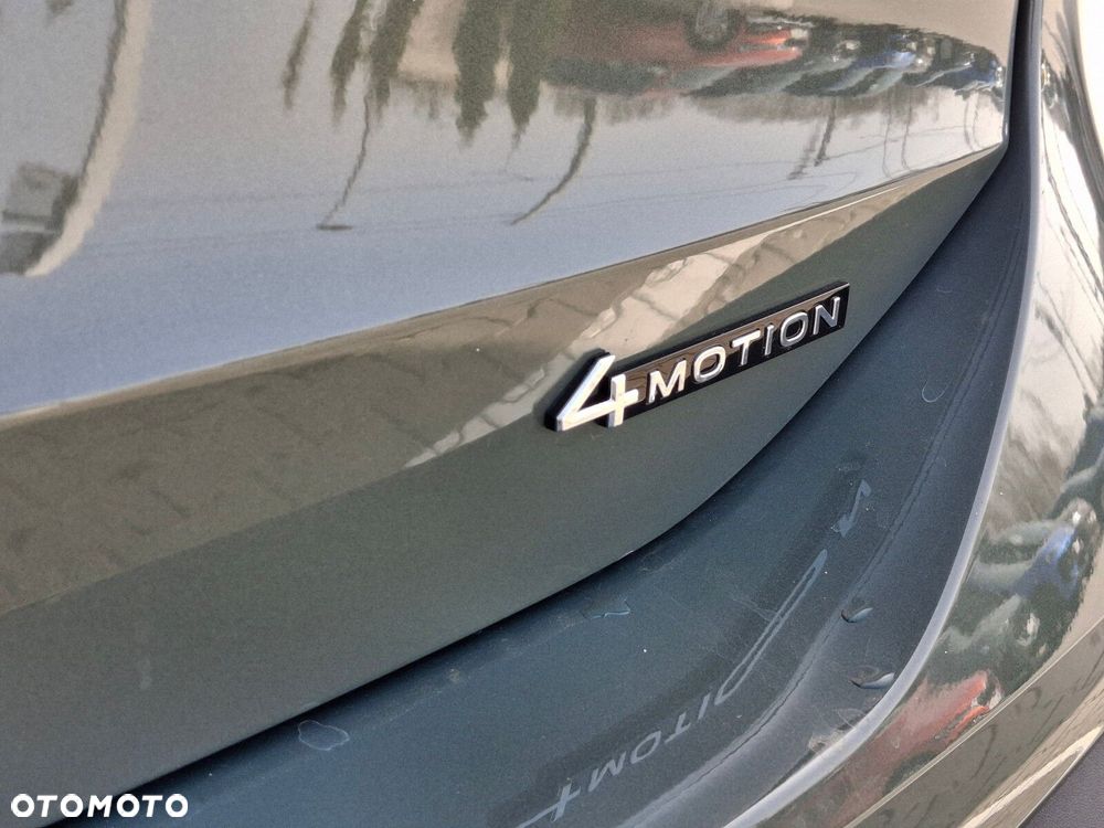 Volkswagen Tiguan - 8