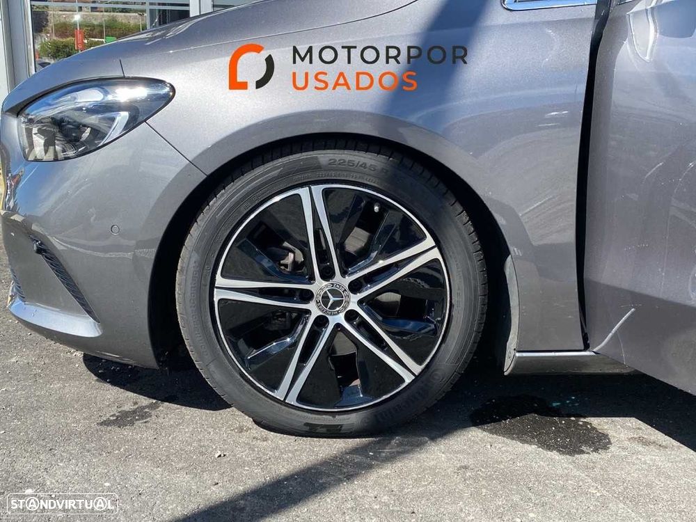 Mercedes-Benz B 180 - 19