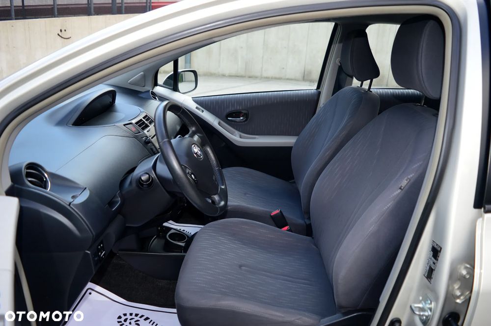 Toyota Yaris 1.33 VVT-i Cool+ - 9