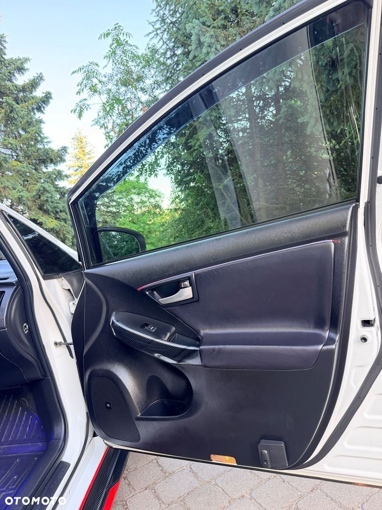 Toyota Prius 1.8 HSD Premium - 20