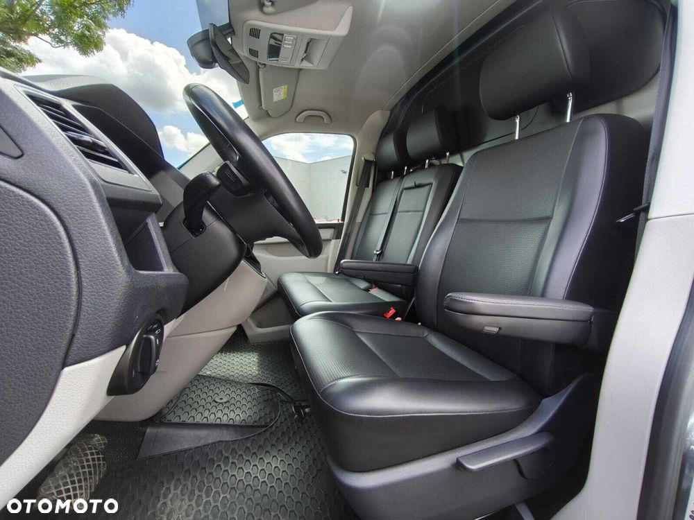 Volkswagen Transporter T6 BiTDI L1H2 4Motion DSG - 5