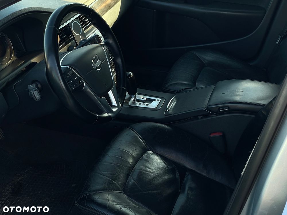 Volvo S80 2.4D Executive - 13
