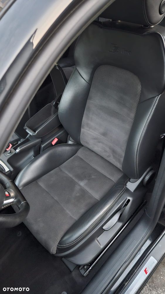 Audi A3 Sportback 1.8 TFSI Attraction - 25