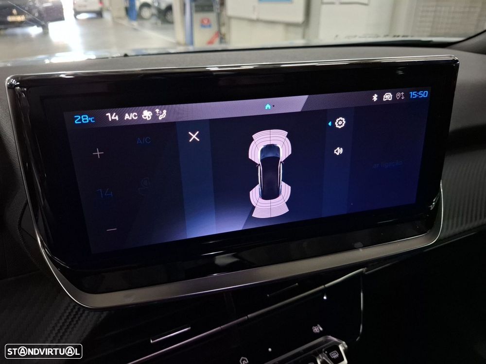 Peugeot 2008 1.2 Hybrid Allure e-DCS6 - 23