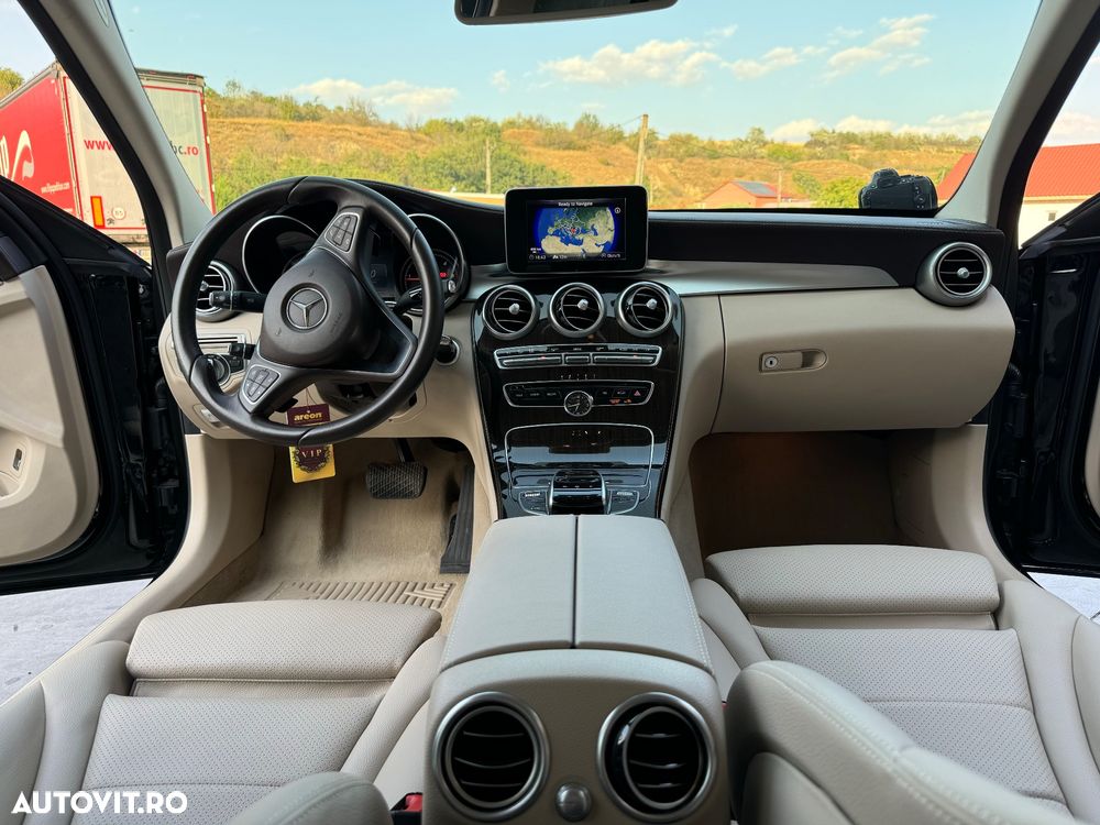 Mercedes-Benz C 220 d T 9G-TRONIC AMG Line - 27