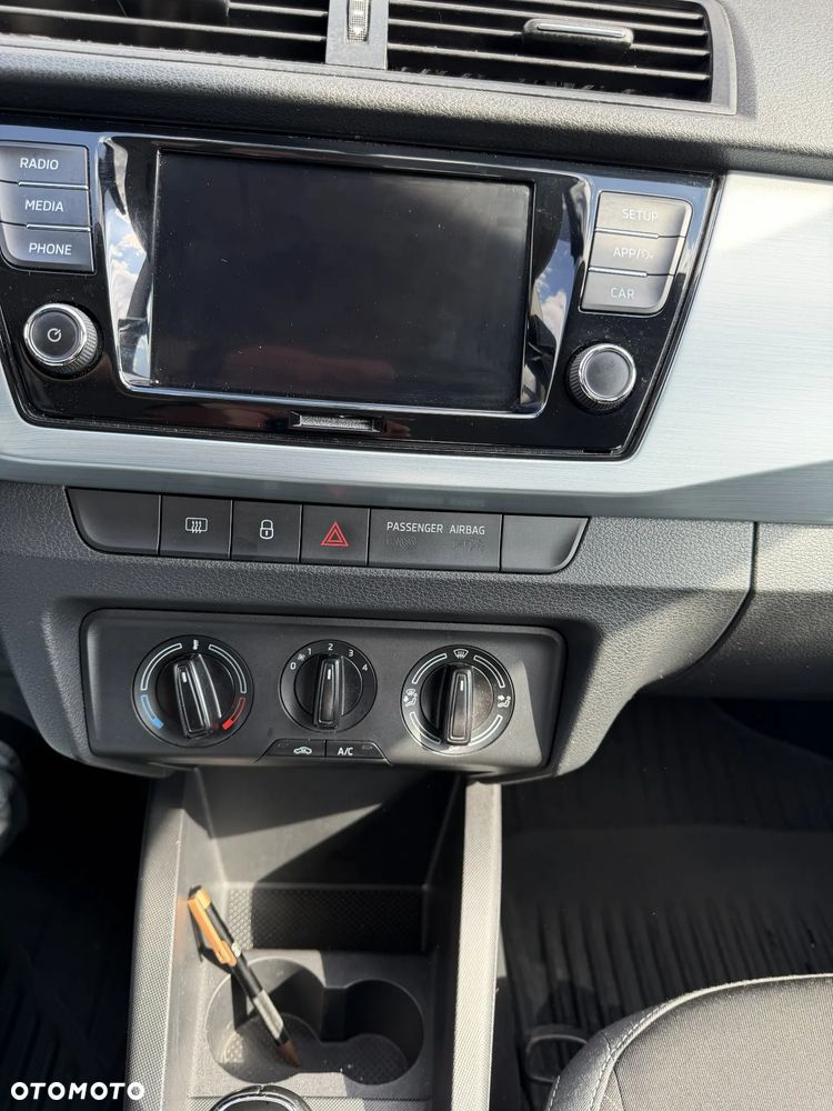Skoda Fabia 1.0 Ambition - 10