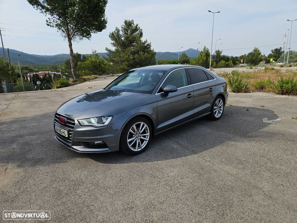 Audi A3 Limousine 1.6 TDI Limousine(clean diesel) S tronic S line Sport Pack - 1
