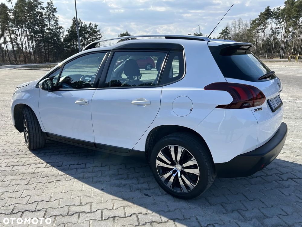 Peugeot 2008 1.5 BlueHDi Active S&S - 12