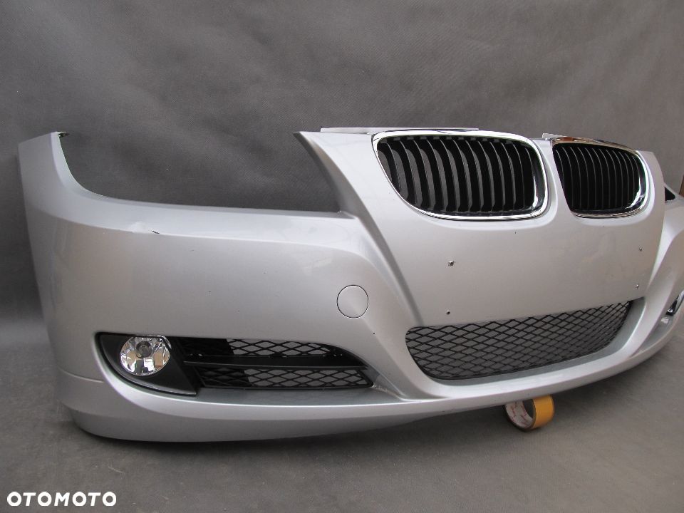 Zderzak przedni BMW 3 E90 / E91 08 - 12 Bez otworów Lakier A83 - 10