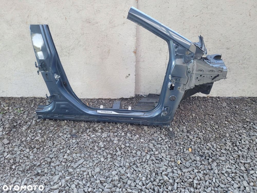 toyota corolla e21 ćwiartka próg słupek a,b prawy przód 18r- - 1