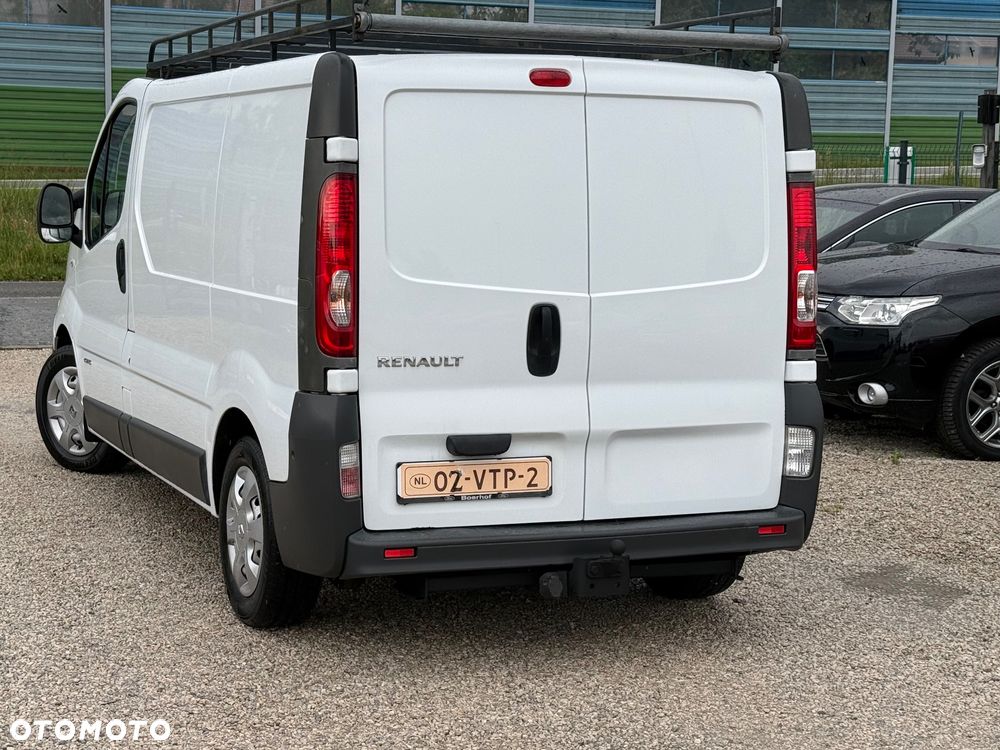 Renault Trafic - 9