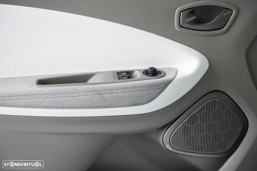 Renault Zoe (c/ Bateria) 41 kwh Intens - 48