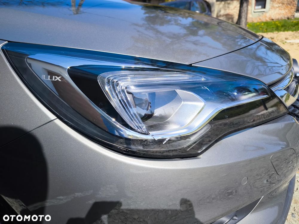 Opel Astra 1.4 T Elite - 31