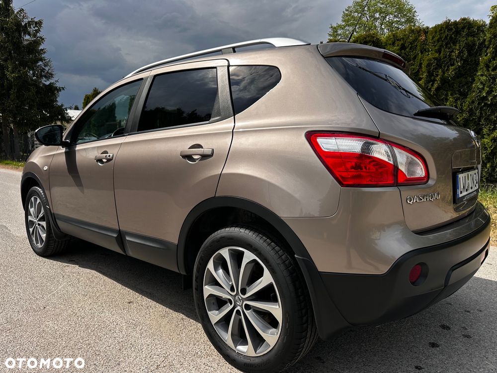 Nissan Qashqai 1.6 dCi 4 x 4 DPF Start/Stop tekna - 3